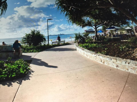 Coral Sea Views Beachfront Penthouse - QLD Tourism 3