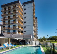 Coral Towers Holiday Suites - QLD Tourism