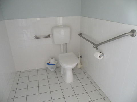 Corowa Motor Inn - Queensland Tourism 3