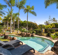 Corporate Boardies  Bells Boulevard - QLD Tourism