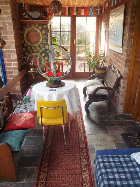 Cosy Apartment Accommodation In Hobart, New Town. - QLD Tourism 3