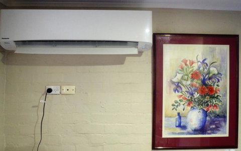 Cosy Apartment Accommodation In Hobart, New Town. - QLD Tourism 2