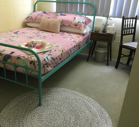 Cosy Bed And Breakfast - QLD Tourism 1