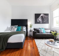 Cosy nook in inner-city Victorian mansion