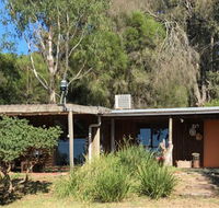 Country Lane Lysterfield - Queensland Tourism
