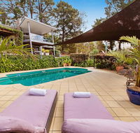 COUNTRY MEETS THE BAY - MOUNT ELIZA - Queensland Tourism