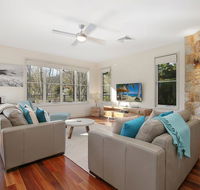 Couples on the Park - Great location - Queensland Tourism