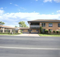 Cousins Motor Inn - QLD Tourism