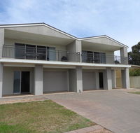 Cowell Holiday Accommodation with harbour views - QLD Tourism