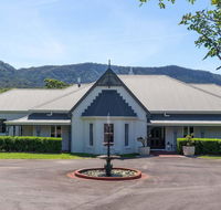 Cowley House - stunning entertainer views pool - QLD Tourism