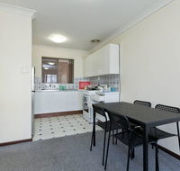 Cozy South Perth Unit next to Perth Zoo - QLD Tourism