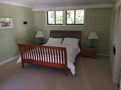 Craigdarroch Courtyard Cottage, 22 Bartle Road - QLD Tourism 2