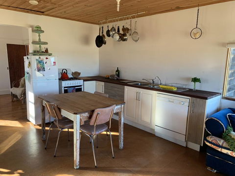 Creative 3D Sculpture Share - QLD Tourism 2