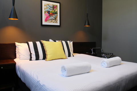 Criterion Hotel Sale - QLD Tourism 3