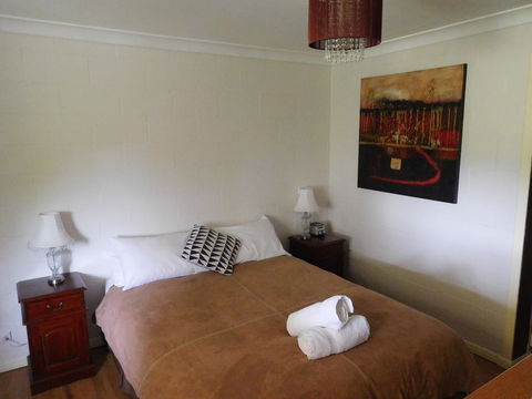 Croftons Retreat Nimbin - QLD Tourism 3