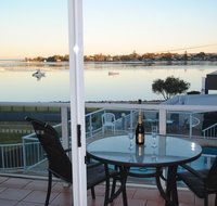 Crown Apartments - QLD Tourism