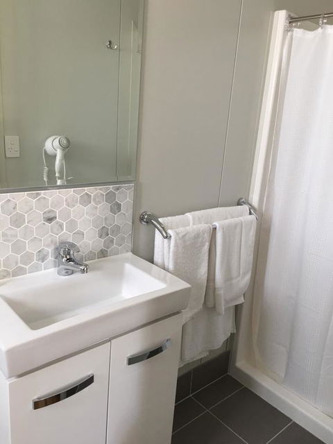 Crystal Creek Caravan Park - QLD Tourism 2