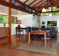 Crystal Creek Rainforest Retreat - QLD Tourism