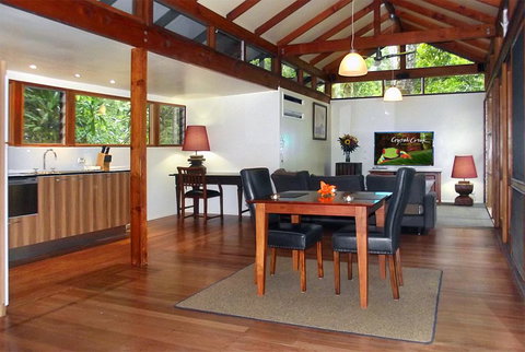 Crystal Creek Rainforest Retreat - QLD Tourism 0