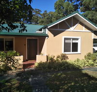 Crystal Springs Holiday Accommodation - Queensland Tourism