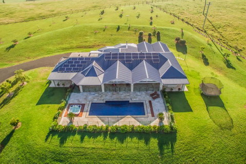 Cullengetty Estate - Queensland Tourism 0