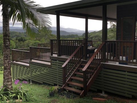 Daintree Valley Cottage - QLD Tourism 0
