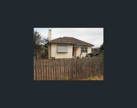 Daisy Cottage On Duke - Queensland Tourism 1