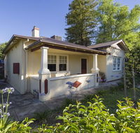 Darling House Castlemaine - QLD Tourism