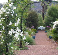 Delderfield Cottages - Queensland Tourism