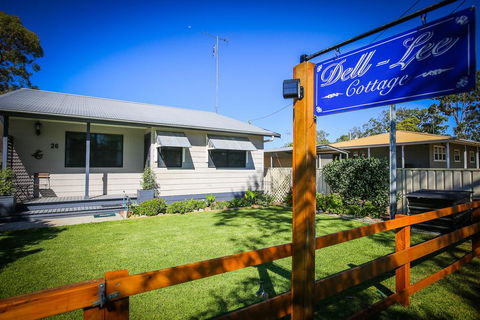 Dell-Lee Cottage - QLD Tourism 1
