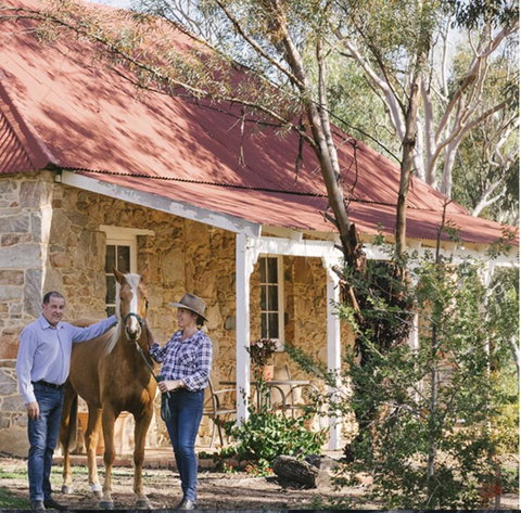 Dempster Cottage - QLD Tourism 1