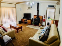 Book Mudgee Accommodation Vacations Queensland Tourism Queensland Tourism