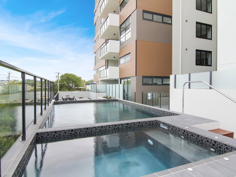Direct Hotels - The Rhythm On Beach - QLD Tourism 0