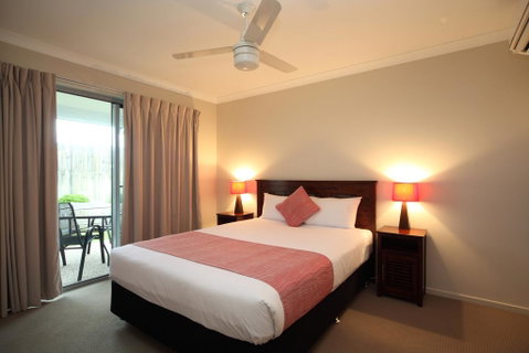 Direct Hotels - Villas On Rivergum - QLD Tourism 3