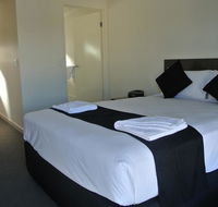 Dooley's Tavern  Motel Springsure - QLD Tourism