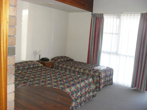 Downtown Motel - Queensland Tourism 1