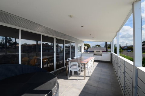 Dream Catcher Beach House - Shellharbour - QLD Tourism 1