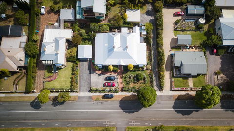 Dunmoylen House - Queensland Tourism 1
