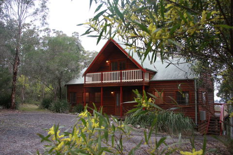Eagleview Resort - Queensland Tourism 0
