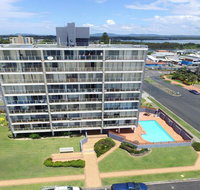 Ebbtide 2 - On Main Beach - QLD Tourism
