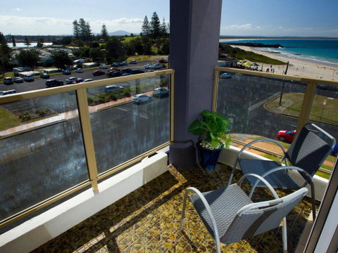 Ebbtide 20 - QLD Tourism 3