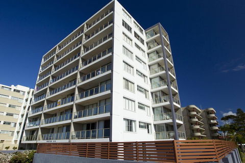 Ebbtide Unit 5 / 2-6 North Street - QLD Tourism 0