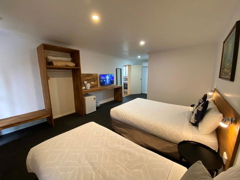 Econo Lodge Lilydale - Queensland Tourism 2