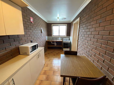 Econo Lodge Lilydale - Queensland Tourism 1