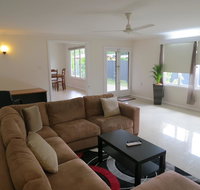 Edge Hill Clean  Green Cairns 7 Minutes from the Airport 7 Minutes to Cairns CBD  Reef Fleet Terminal - QLD Tourism