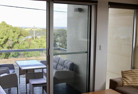 Eighty Eight - Queensland Tourism 2