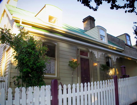 Ellie's Place On City Park - Queensland Tourism 0