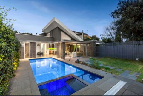 Elsternwick Paradise, Love Where You Live!!! - QLD Tourism 0