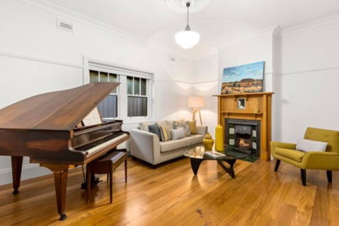 Elsternwick Paradise, Love Where You Live!!! - QLD Tourism 3