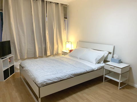 Elwood Apartments - QLD Tourism 0